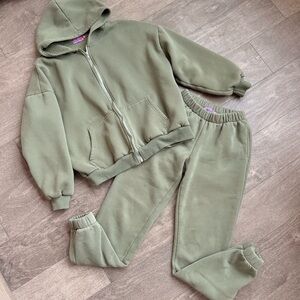 Edikted Olive Green Hoodie and Jogger Set